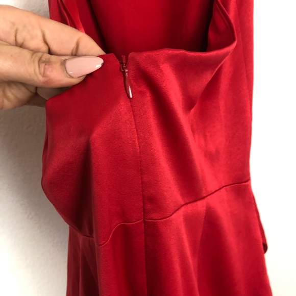 Elliatt Red Mini Dress - Picture 8 of 11